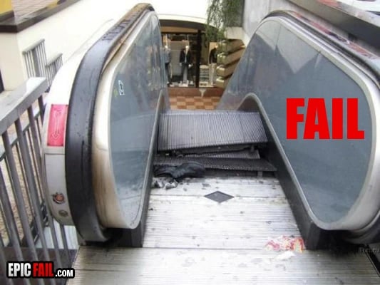 Clip: escalator Fail