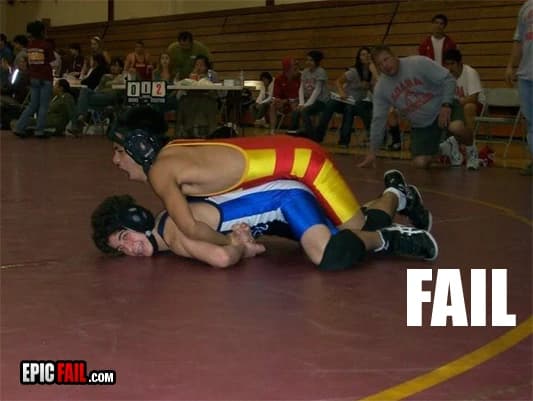 Moment: epic Wrestling Fail
