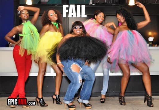 Clip: fashion Fail