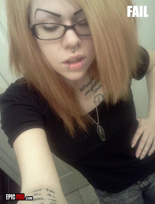Scene: eyebrows Fail