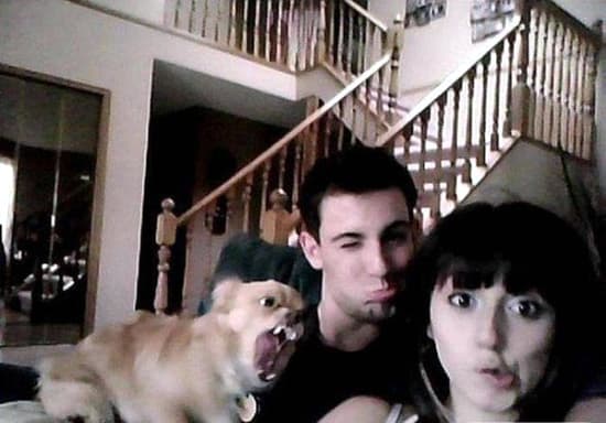 "IT'S HIM OR ME" CONVERSATION IN 3...2...