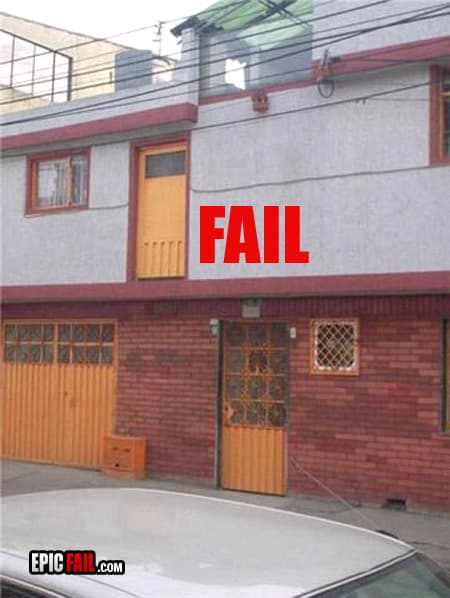 Clip: door Fail