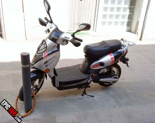 Moment: anti-Theft Fail