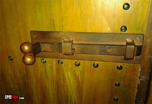 Watch: lock Design Fail