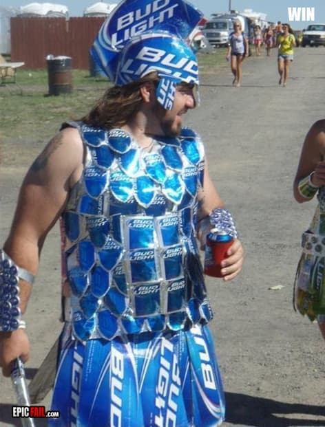 Moment: beer Costume Win