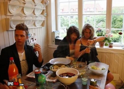 Watch: bottle Open Fail