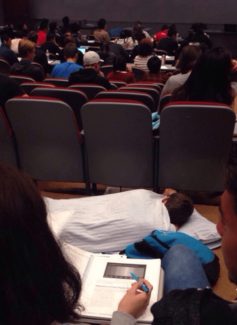Moment: college Student WIN