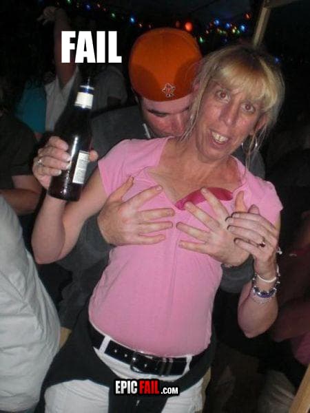Clip: drunk Hookup Fail