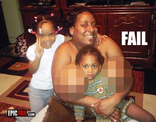 Moment: family Photo Fail