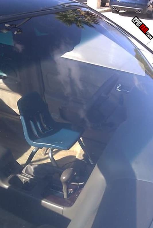 Scene: drivers Seat Fail