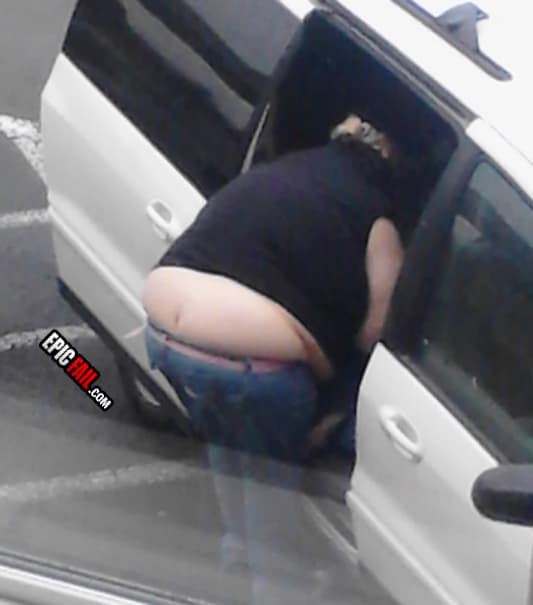 Watch: epic Fashion Fail