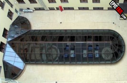 Moment: architect Fail