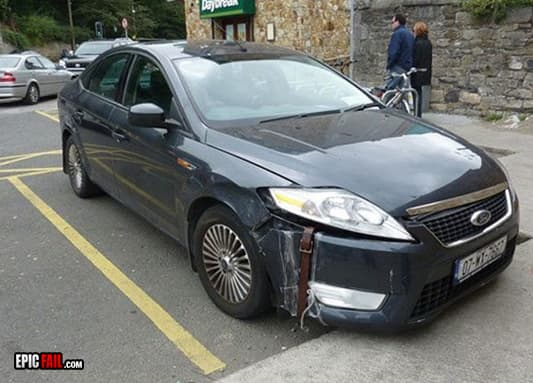 Moment: car Repair Fail