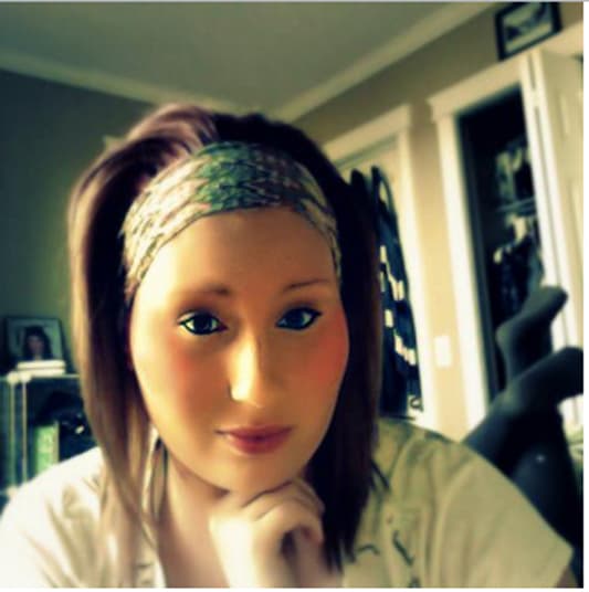 Watch: photoshop Beautification Fail