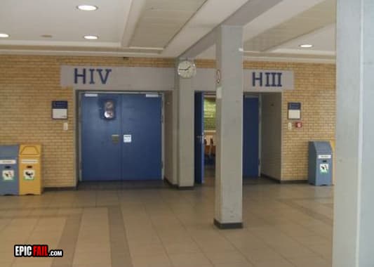 Moment: school Sign Fail
