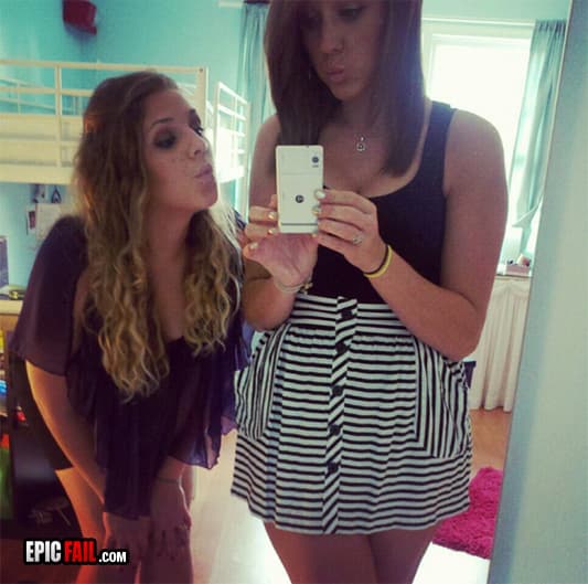 Caught on camera: double Pose Fail