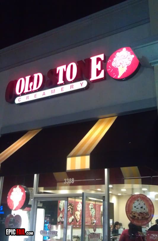 Watch: sign Fail