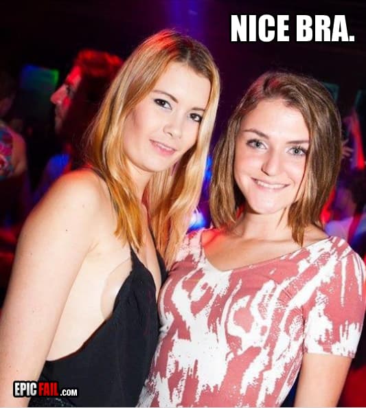 Moment: bra Fail