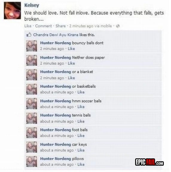Watch: facebook Status FAIL / Troll WIN
