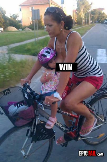 Scene: wTF FAIL / Multi-Tasking WIN