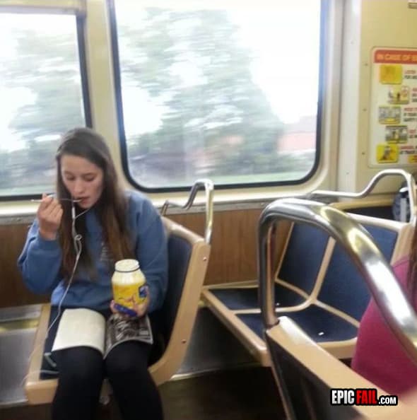 Watch: breakfast FAIL