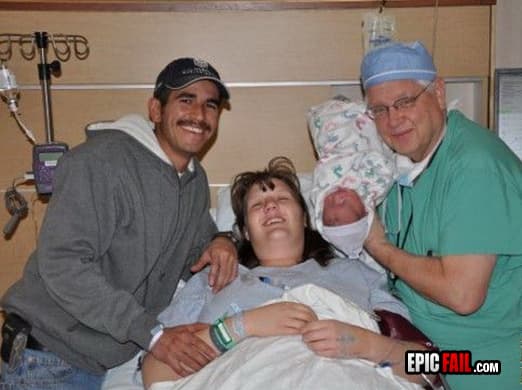 Scene: classic – Family Photo FAIL