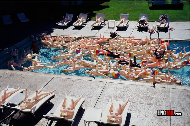 Clip: wTF Pool Party FAIL