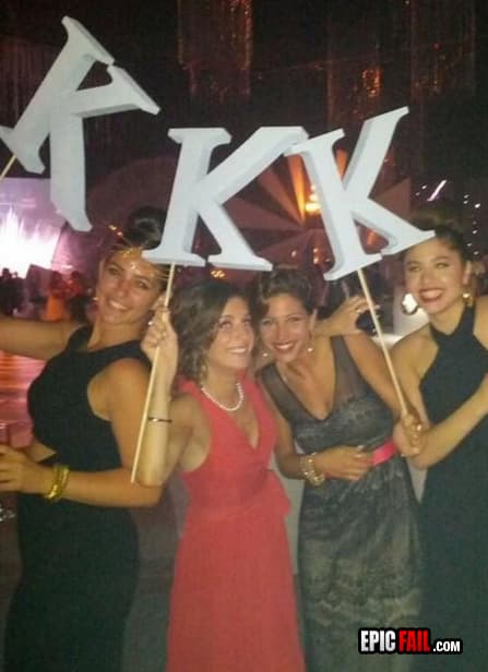 Watch: sign Holding FAIL