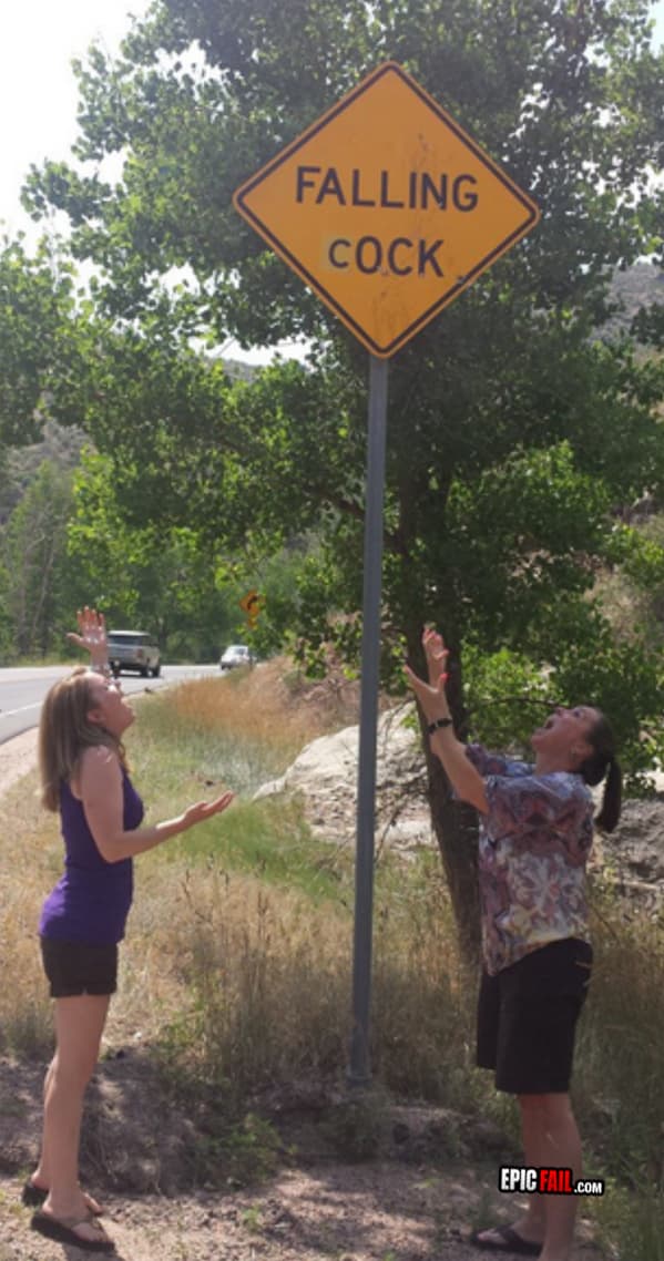 Moment: classy FAIL / Sense Of Humor WIN