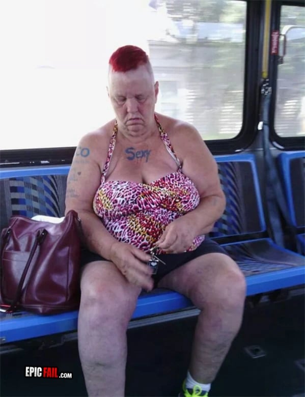 Moment: epic Sexy FAIL
