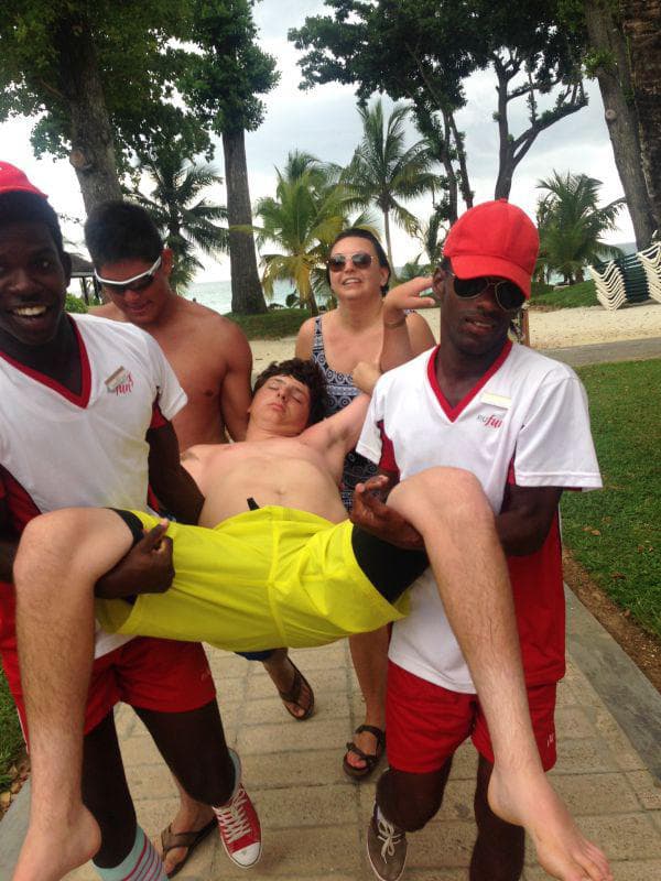 CAPTION THIS PIC BELOW β fail moment