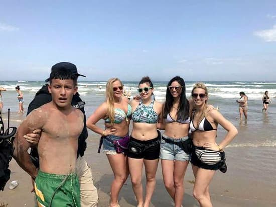 DEDICATION TO THE PHOTOBOMB — fail moment